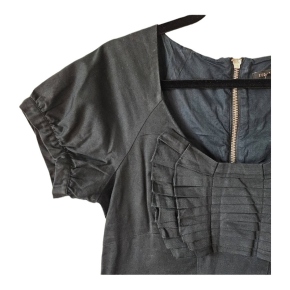 TED BAKER Pleated Pencil Dress Black Short Sleeve Knee Length Womens size 3 m - Picture 2 of 9